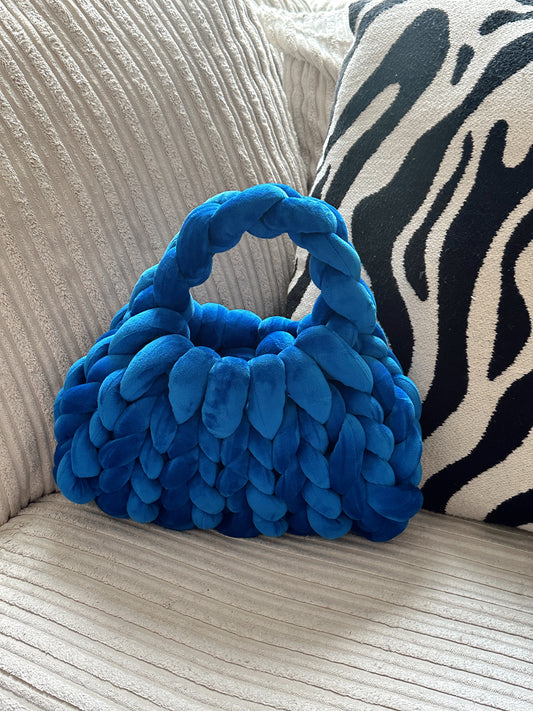 Chunky Knit Wrist Bag